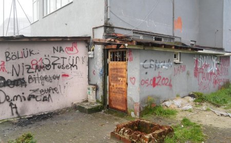 Düzce'de Halı Sahalara Zarar Verildi