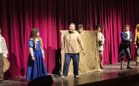 Bursa Gemlik'te Tiyatro Günleri Devam Ediyor