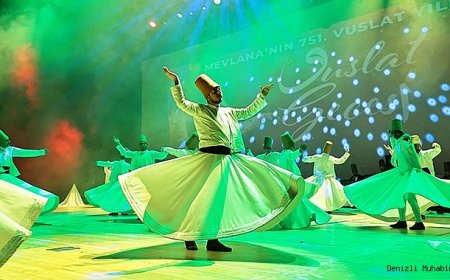 Denizli'de Mevlana Anma Programı Düzenlendi