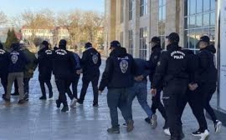 Kırıkkale'de Siber Suç Firarisi Tutuklandı