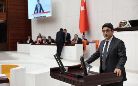 Ak Parti Bingöl Milletvekili Zeki Korkutata’dan İşçi Hakları Vurgusu