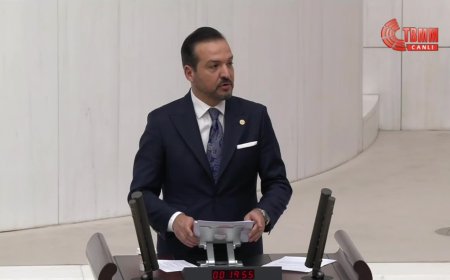 Prof. Dr. Kürşad Zorlu: "Sığınmacıların Geri Dönüşü Hayati Bir Zorunluluktur"