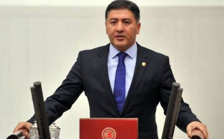 CHP Grup Başkanvekili Murat Emir, Ücretli Öğretmenlerin Sorunlarına Dikkat Çekti