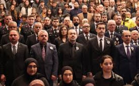 Şahin Talus'tan Kongrelerini Tamamlayan Kadın ve Gençlik Kolları'na Tebrik