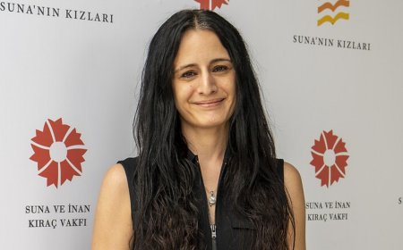 İpek Kıraç, Babası İnan Kıraç’ın Evliliği İçin Mahkemeye Başvurdu