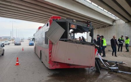 Ankara’da TIR ve Belediye Otobüsü Çarpıştı: 1 Kişi Hayatını Kaybetti