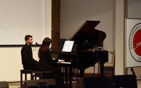 Kastamonu Üniversitesi'nde 'Yarıyıl Konseri' Düzenlendi