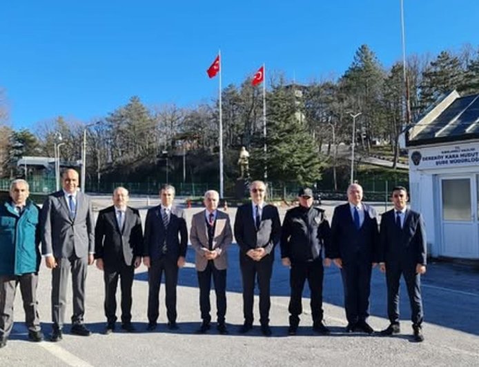 Vali Turan Dereköy Sınır Kapısı'nı İnceledi