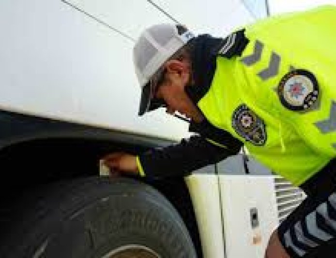 Kırıkkale'de 79 Araç Trafikten Men Edildi