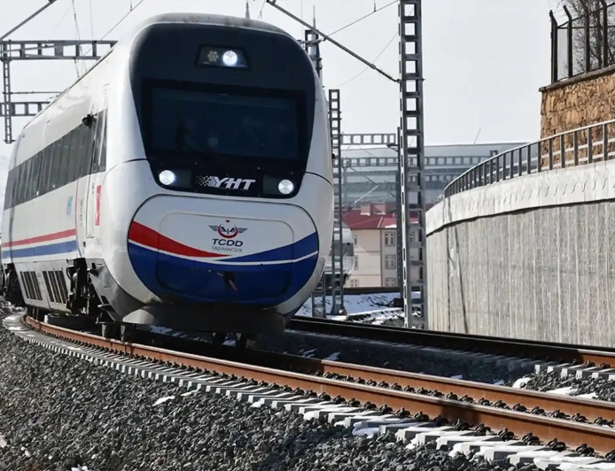 Gümüşhane-Trabzon Demiryolu İçin Harekete Geçin Çağrısı