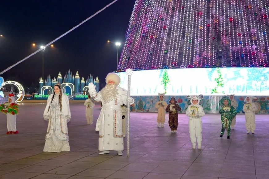 Türkmenistan'da Yeni Yıl Kutlamaları Yasaklandı