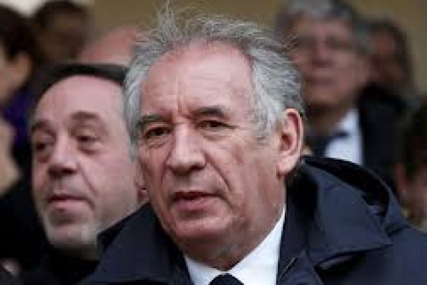 Fransa’nın Yeni Başbakanı François Bayrou Oldu