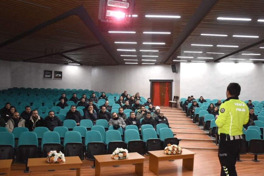 Erzincan'da 287 Personel Trafik Güvenliği İçin Görevlendirildi