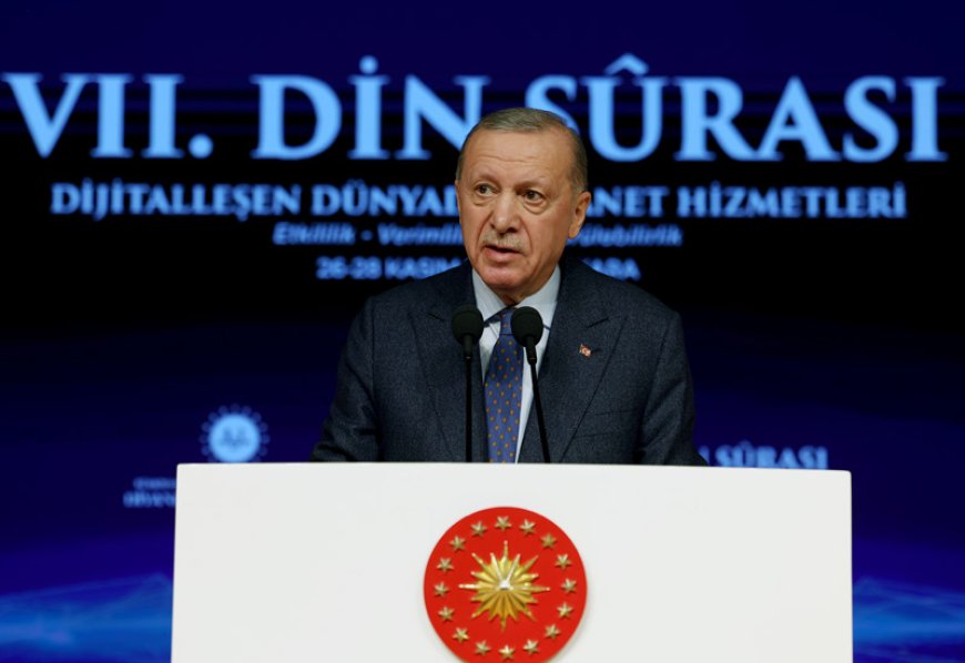 Cumhurbaşkanı Erdoğan: "Dijital Dünya Müslümanları Hedef Alıyor"