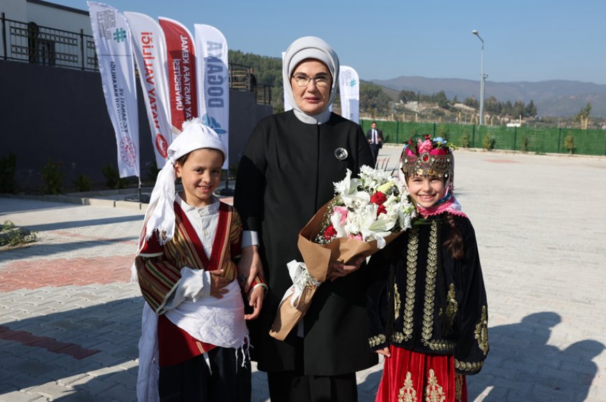 Emine Erdoğan, Hatay Engelli Sosyal Girişimcilik Merkezi’nin Açılışını Gerçekleştirdi