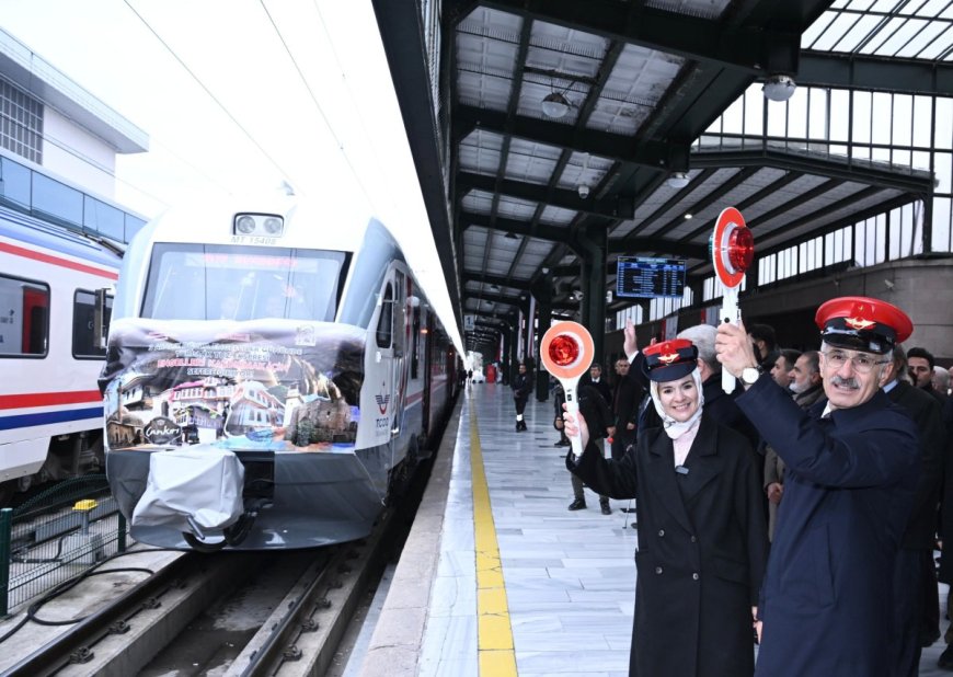 Engelleri Kaldıran Tren