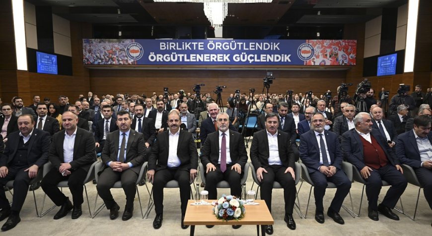 Bakan Vedat Işıkhan Kamu Personel Sisteminin Güncel ve Hukuki Sorunları Sempozyumu'na Katıldı