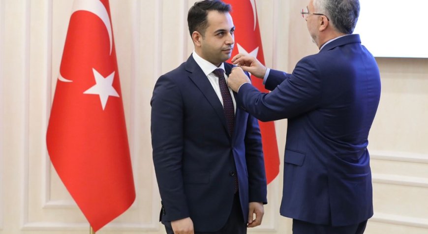 Bakan Işıkhan, "İş Müfettişi Yardımcıları Rozet Takma Töreni"ne Katıldı