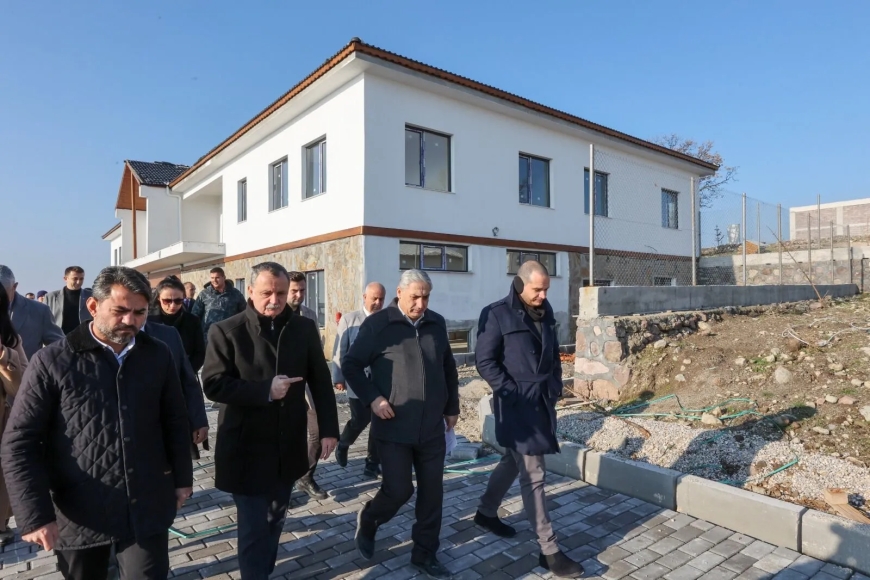 Manisa'da Sokak Hayvanları İçin Dev Yaşam Merkezi Açılıyor