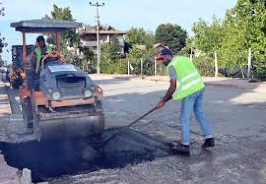 Yalova’da Asfalt Yama Çalışmaları Sürüyor