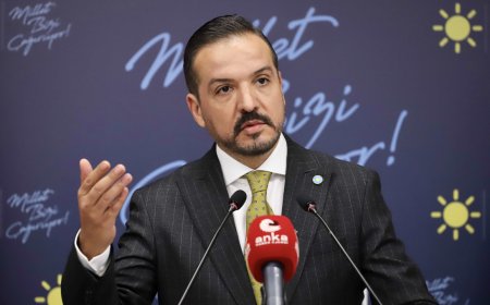 İYİ Parti Sözcüsü Kürşad Zorlu Görevinden ve Partisinden İstifa Etti