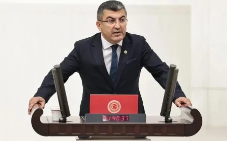 Hasan Ekici: 'Öğretmen Atamaları Kördüğüm Haline Geldi, Mülakat Yerine Yeni İcatlarla Gençler Harap Ediliyor'