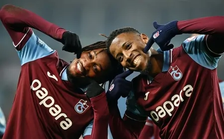 Trabzonspor, Alanyaspor'u 3-0 Mağlup Etti: Yıldızlar Sahneye Çıktı