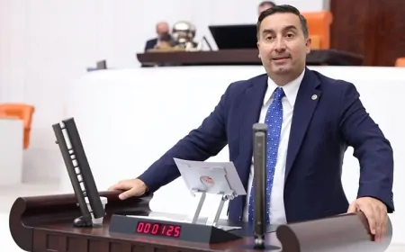 İYİ Parti Milletvekili Akburak: 'Yabancı Öğrenciler için Sağlık Sigortası Kolaylaştırılmalı'