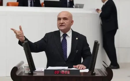 Erhan Usta: 'Emekli Maaşları ile Geçinmek Mümkün Değil, Mağduriyet Büyük'