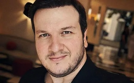 Şahan Gökbakar’dan Özgür Özel’in Kırmızı Kartına “Yabancı Hakem” Göndermesi