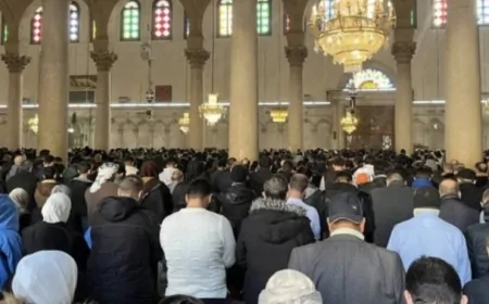 Şam Emevi Camii'nde Cuma Namazında İzdiham: 3 Kişi Hayatını Kaybetti, Çok Sayıda Yaralı