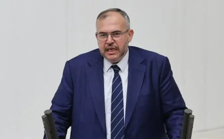 Necmettin Çalışkan: 'Öğretmenlik Mesleğinin İtibarı İşportaya Düştü'