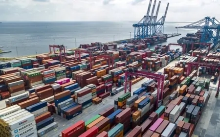 Bakan Bolat: İhracat Finansman Maliyetinde İndirim Yolda, 2025 Yılı İçin Büyük Hedefler Belirlendi!