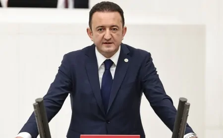 Barış Bektaş: 'Türkiye'nin Hukuk Devleti Niteliği Tehlikede'