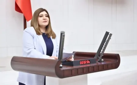 Selcan Taşcı: 'Mustafa Kemal'in Askeri Olmak Suç Değil, Onlara Kastetmek Suçtur'