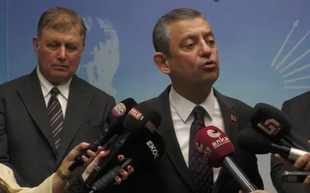 Özgür Özel: 'CHP'li Belediyeler Türkiye'nin Memnuniyet Oranını Yükseltti'