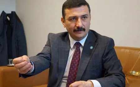 İYİ Partili Yüksel Selçuk Türkoğlu: ‘Basın özgürlüğünü yok ederek ülkeyi yönetemezsiniz!’