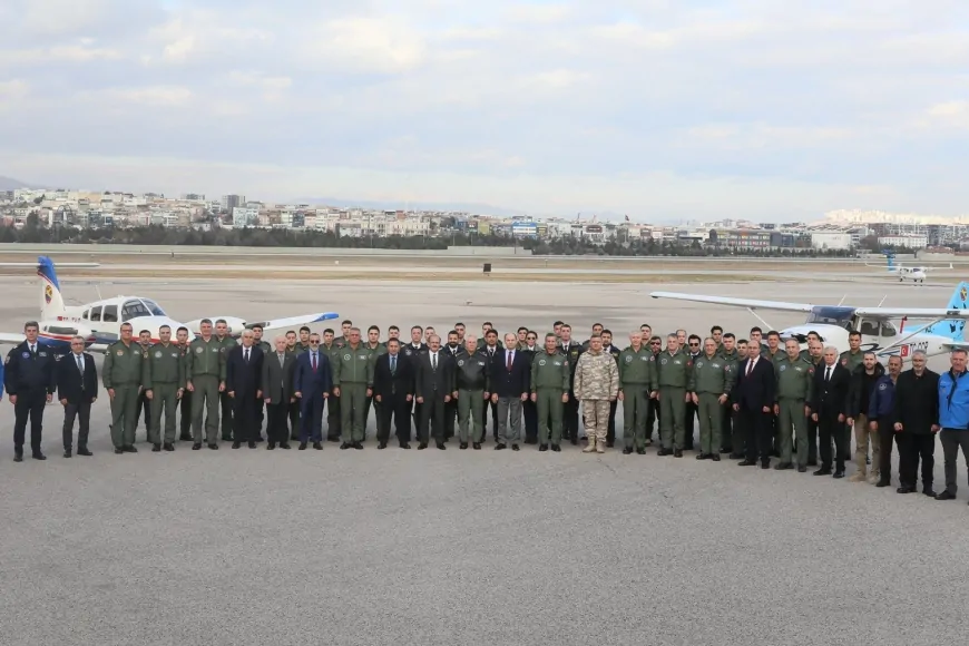 Türk Hava Kurumu Uçuş Akademisi İlk Mezunlarını Verdi: Pilotlar Göreve Hazır