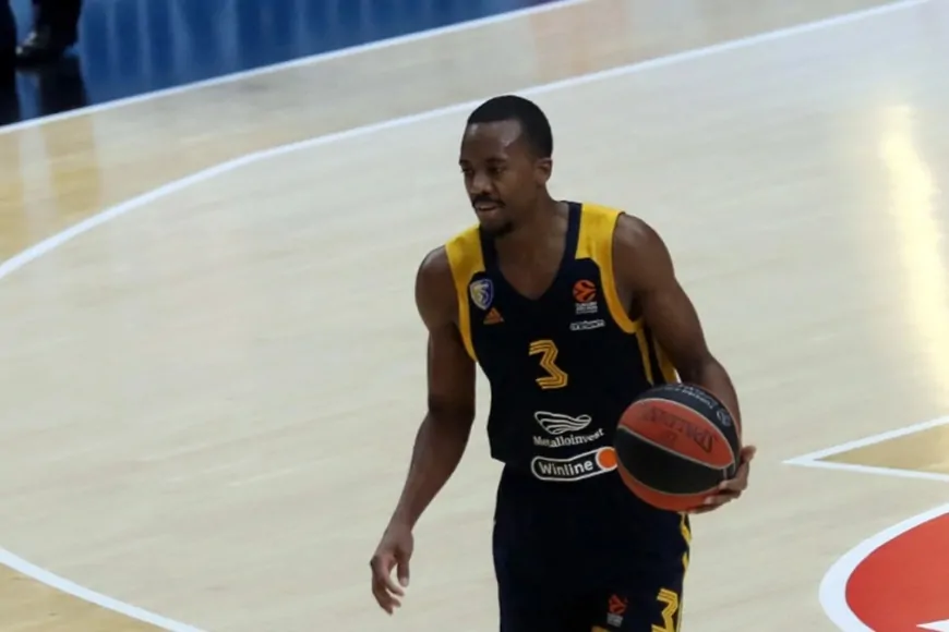 Errick McCollum Fenerbahçe Beko’da! Galatasaray Kariyeriyle Hatırlanıyor