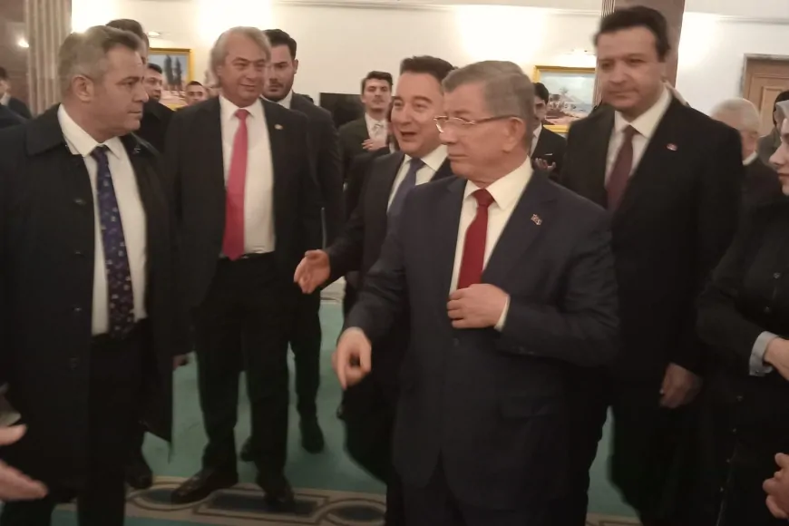 Yeni Yol Partisi'nin İlk Grup Toplantısı Başladı!