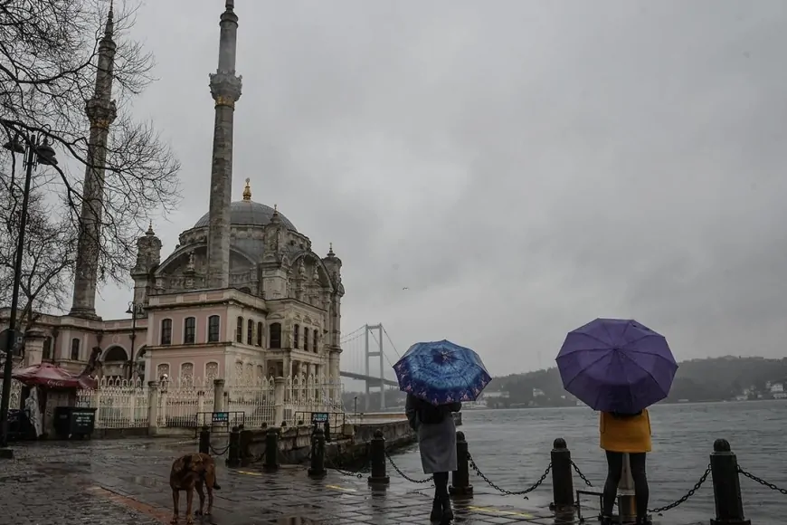 Meteoroloji’den kritik açıklama: İstanbul’da hava kirliliği alarmı ve çığ tehlikesi!