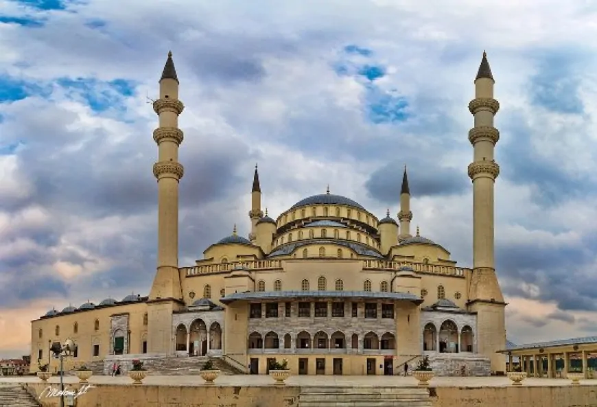 Ankara'da Cuma Namazı Saatleri: 10 Ocak ve Sonraki Tarihler