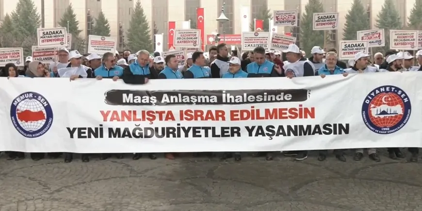 Diyanet Çalışanları Maaş Promosyonu İçin Alanlarda