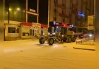 Bayburt’ta Karla Mücadele Çalışmaları Gece Boyunca Devam Etti
