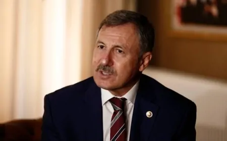 Selçuk Özdağ'dan Hükümete Sert Eleştiri: 'Pasaportumuzun ve Paramızın Değeri Kalmadı!'