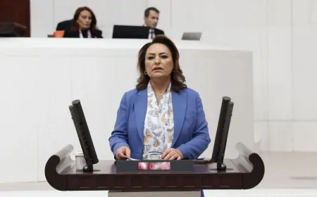 CHP Adana Milletvekili Müzeyyen Şevkin: 'Türkiye hâlâ depreme hazır değil'