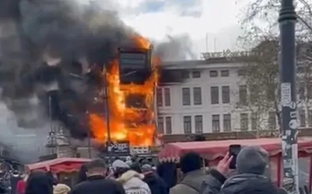 Mısır Çarşısı yakınındaki restoranda yangın paniği