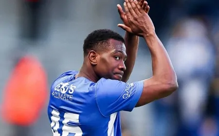 Galatasaray, Kolombiyalı Stoper Carlos Cuesta ile Anlaştı!