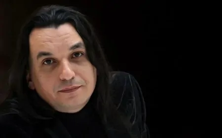 Gökhan Kırdar akciğer rahatsızlığı nedeniyle hastaneye kaldırıldı