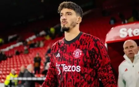 Altay Bayındır Galatasaray'a imza atıyor! İngiltere'den sürpriz iddia